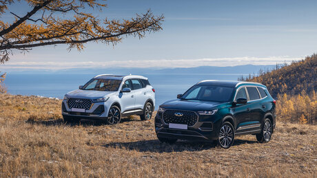 Новые гибриды Chery для России: главные факты после первого теста