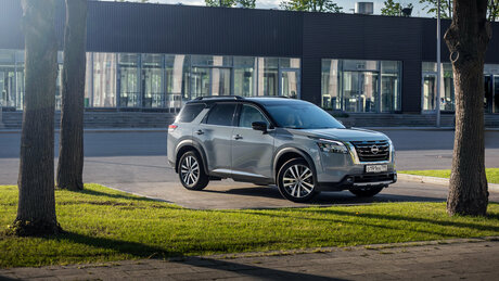 По большой любви. Все плюсы и минусы Nissan Pathfinder: подробный тест