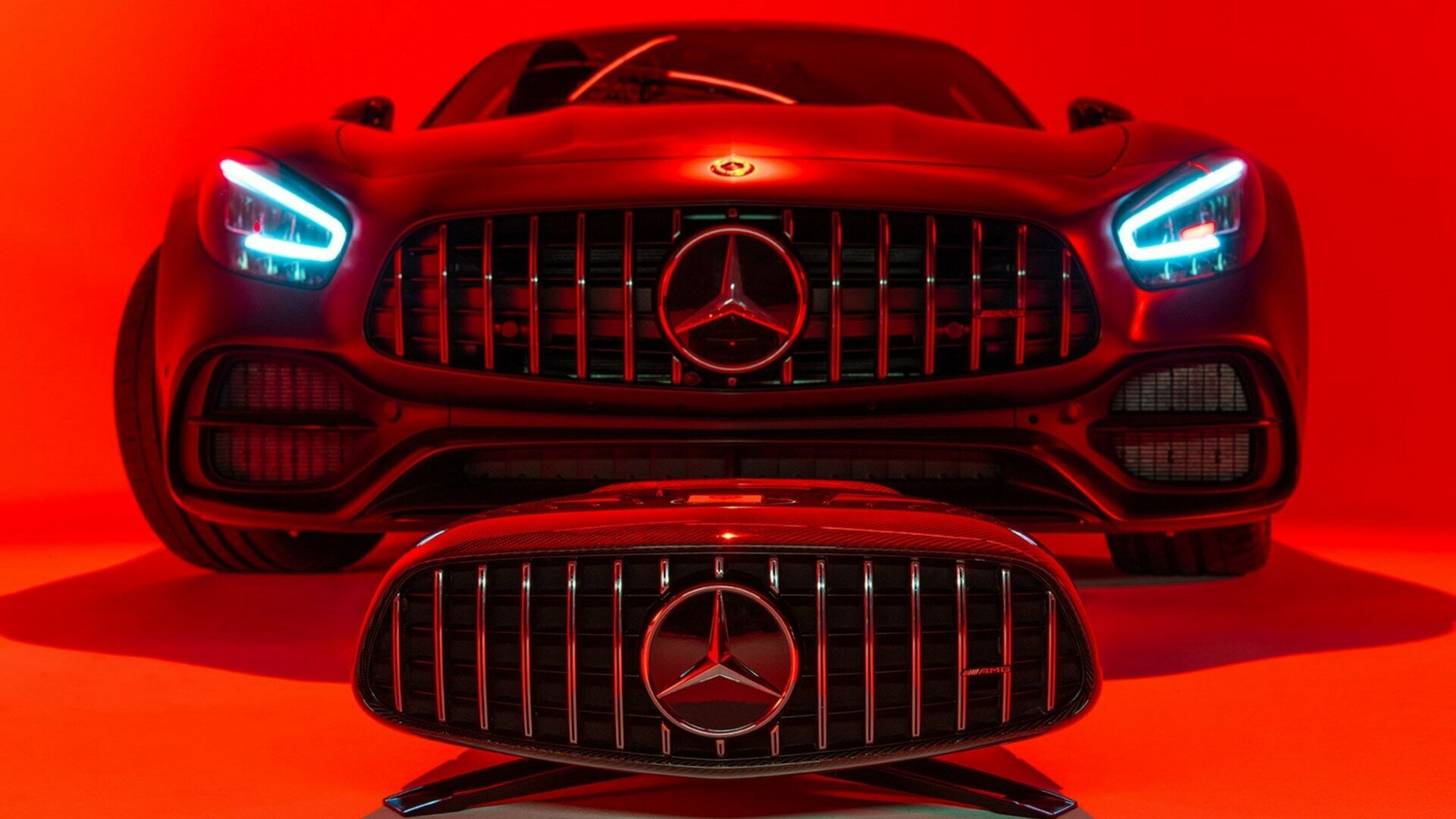 Итальянцы сделали крутую домашнюю аудиосистему в стиле Mercedes-AMG GT