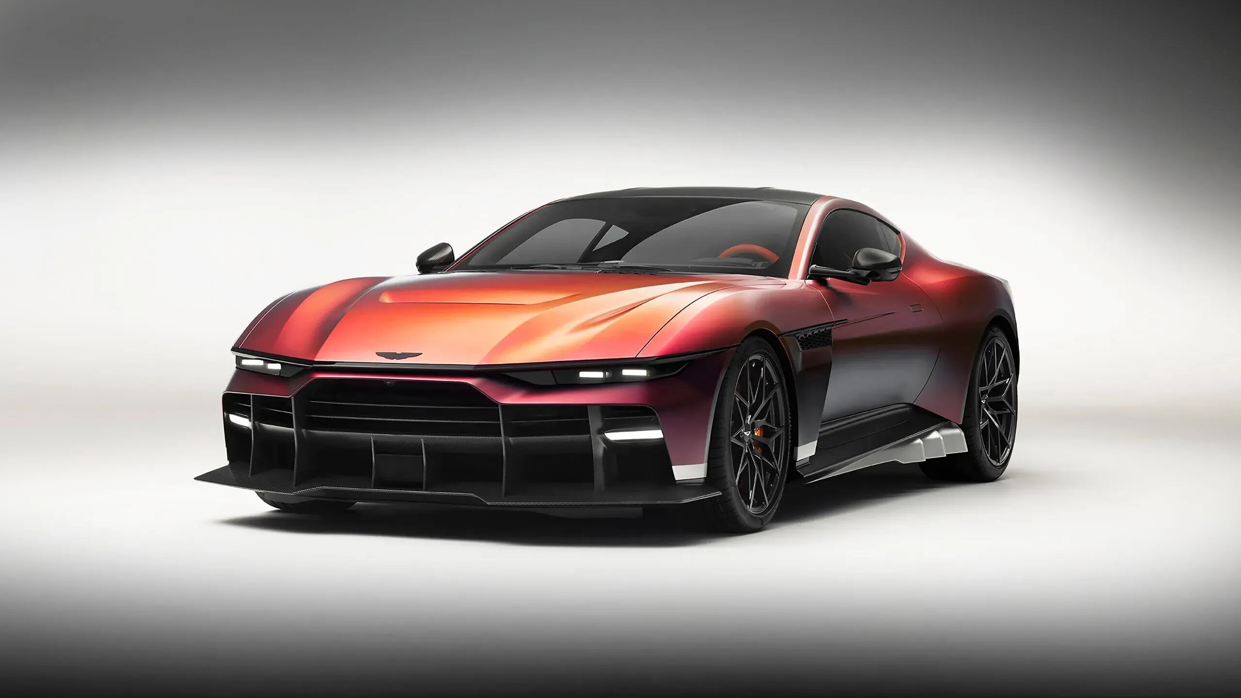 Aston Martin Valen стал самым мощным переднемоторным автомобилем в мире