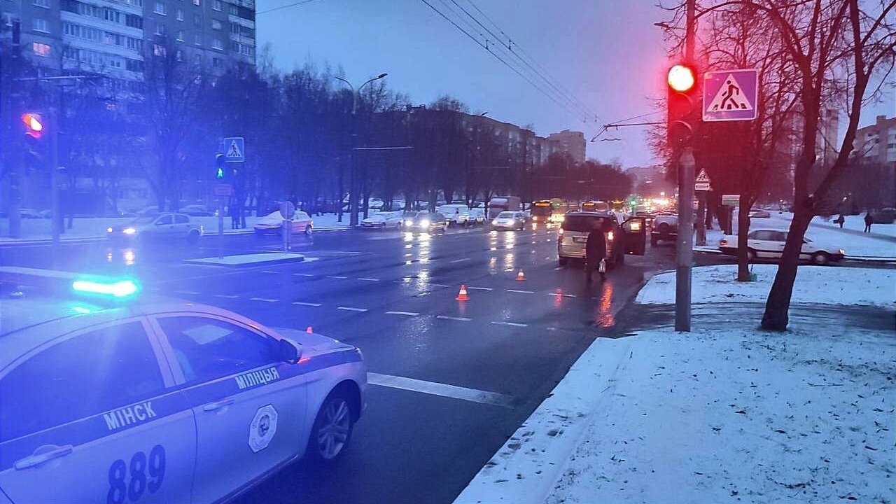 Белоруссия согласилась признать автомобильные штрафы, выписанные в России