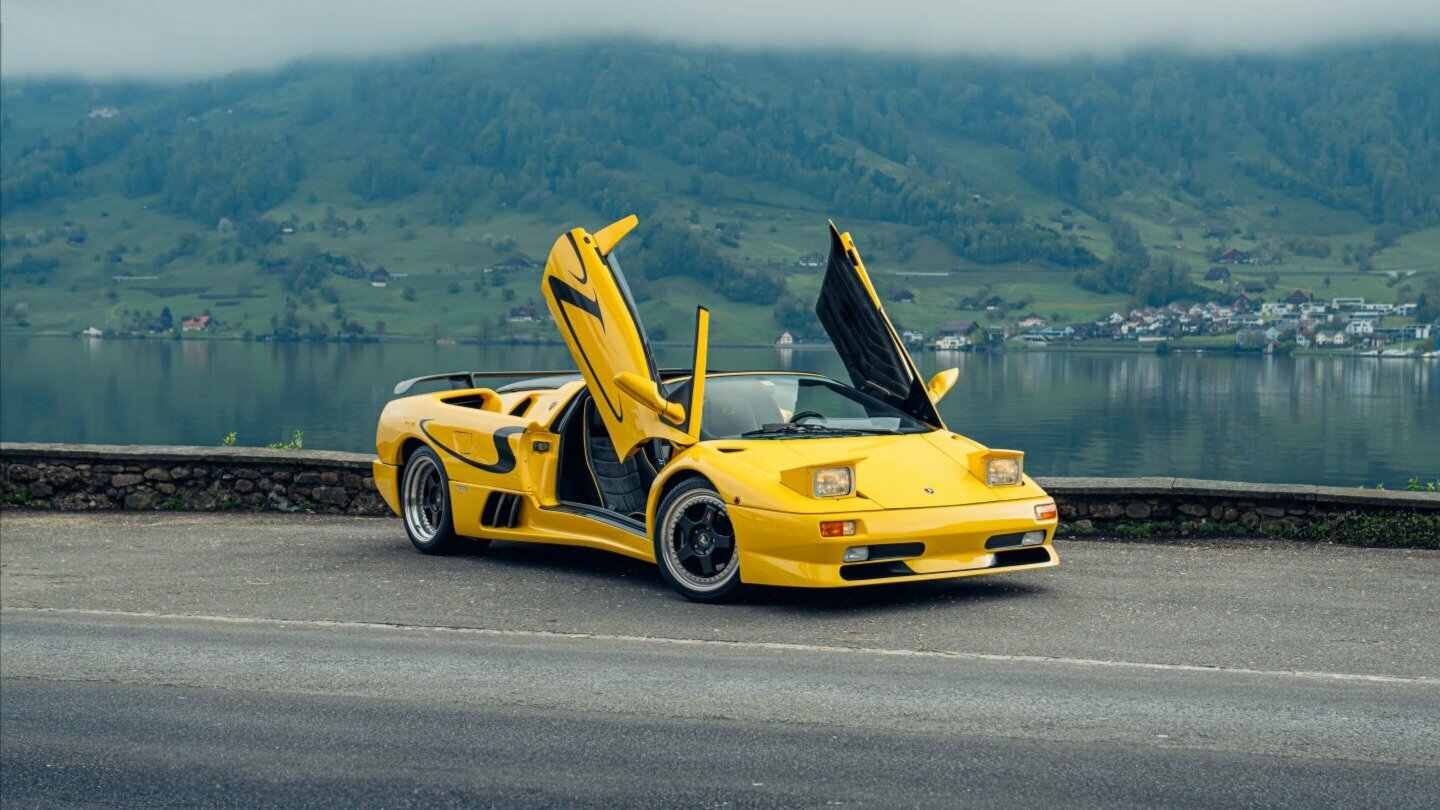 Единственный в мире родстер Lamborghini Diablo SV пустят с молотка