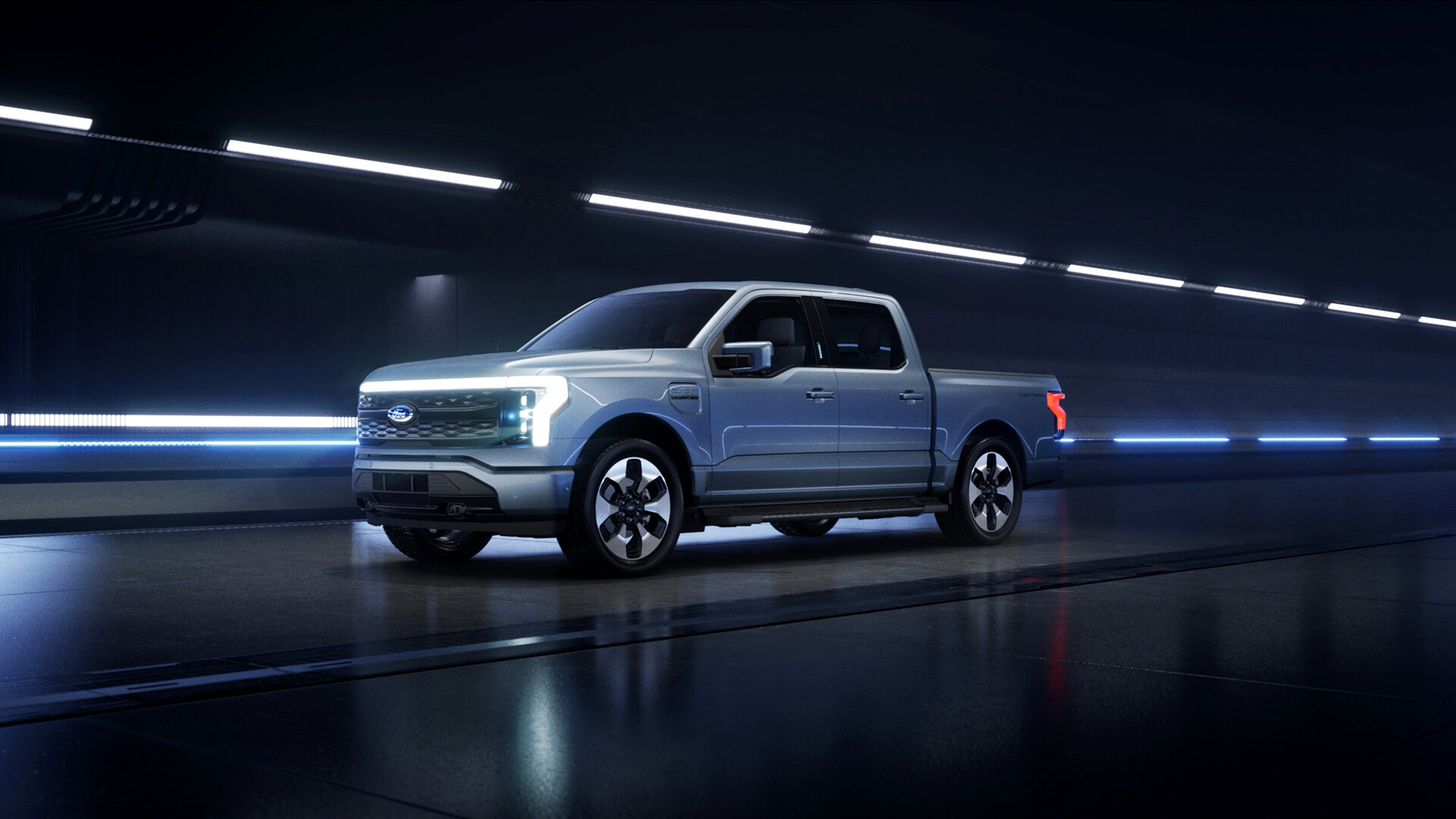 Ford отправил электропикап F-150 Lightning в дополненную реальность