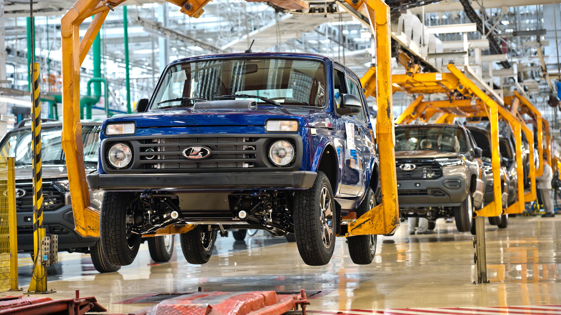 АвтоВАЗ запустил производство обновлённой Lada Niva Legend