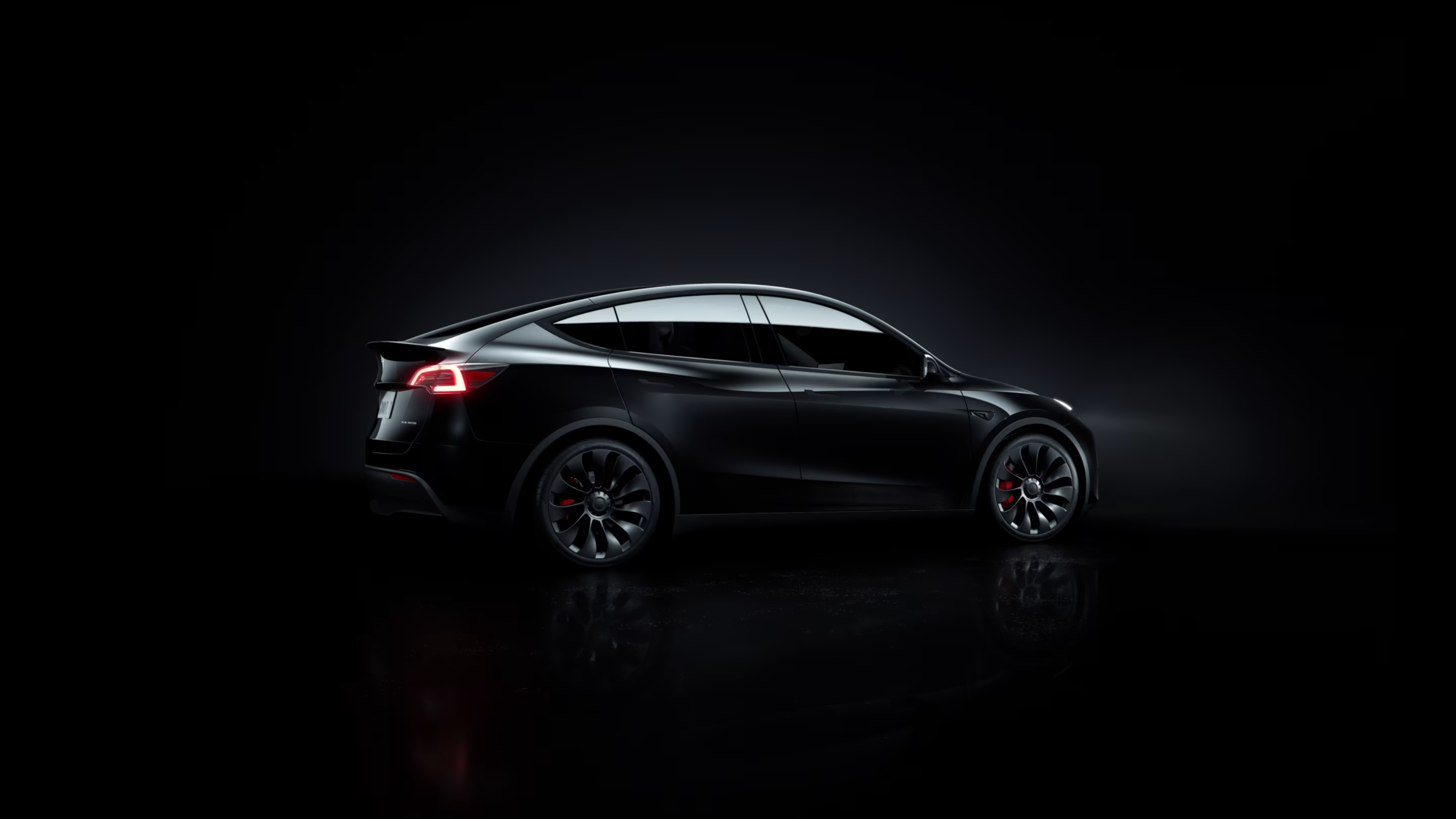 Компания Tesla предупредила об повышении цен на Model Y в Европе и США