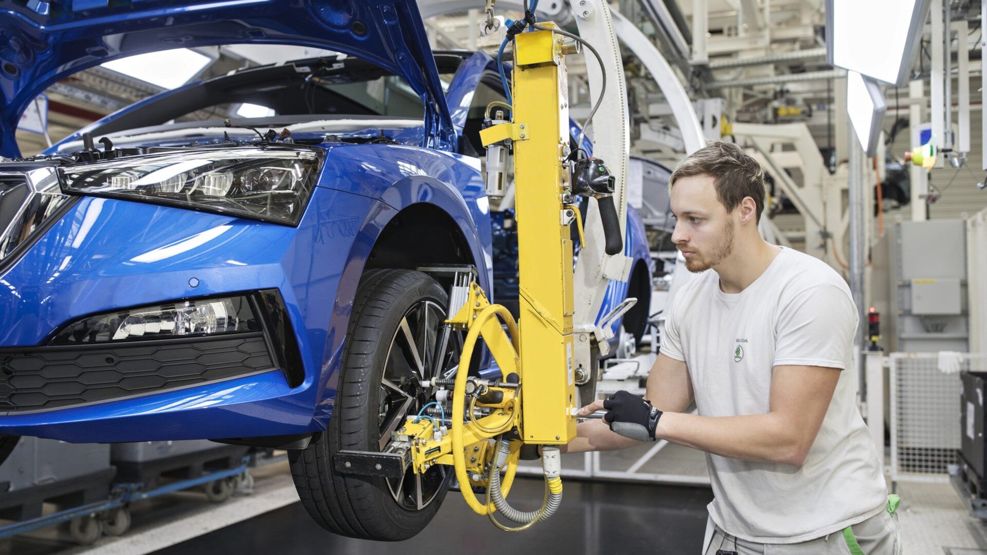 Российская Skoda предупредила дилеров о недопустимости превышения максимальных цен