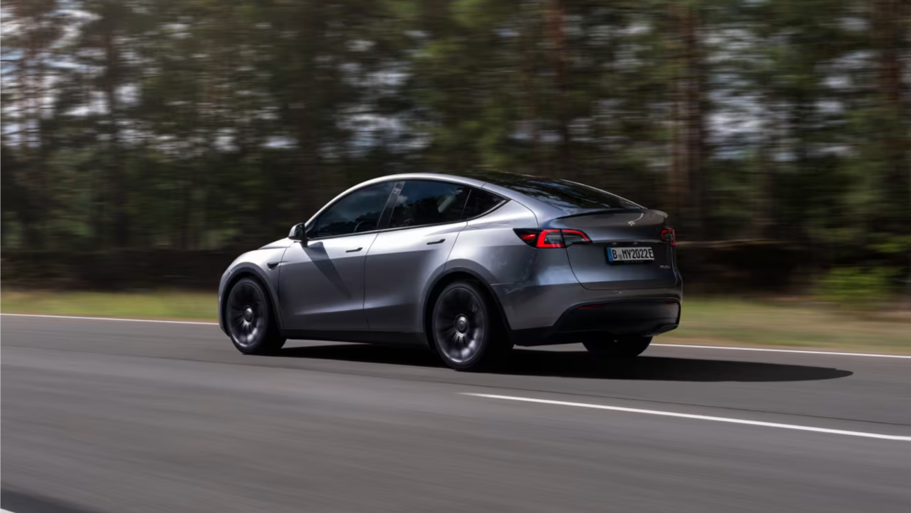 Tesla не будет обновлять кроссовер Model Y
