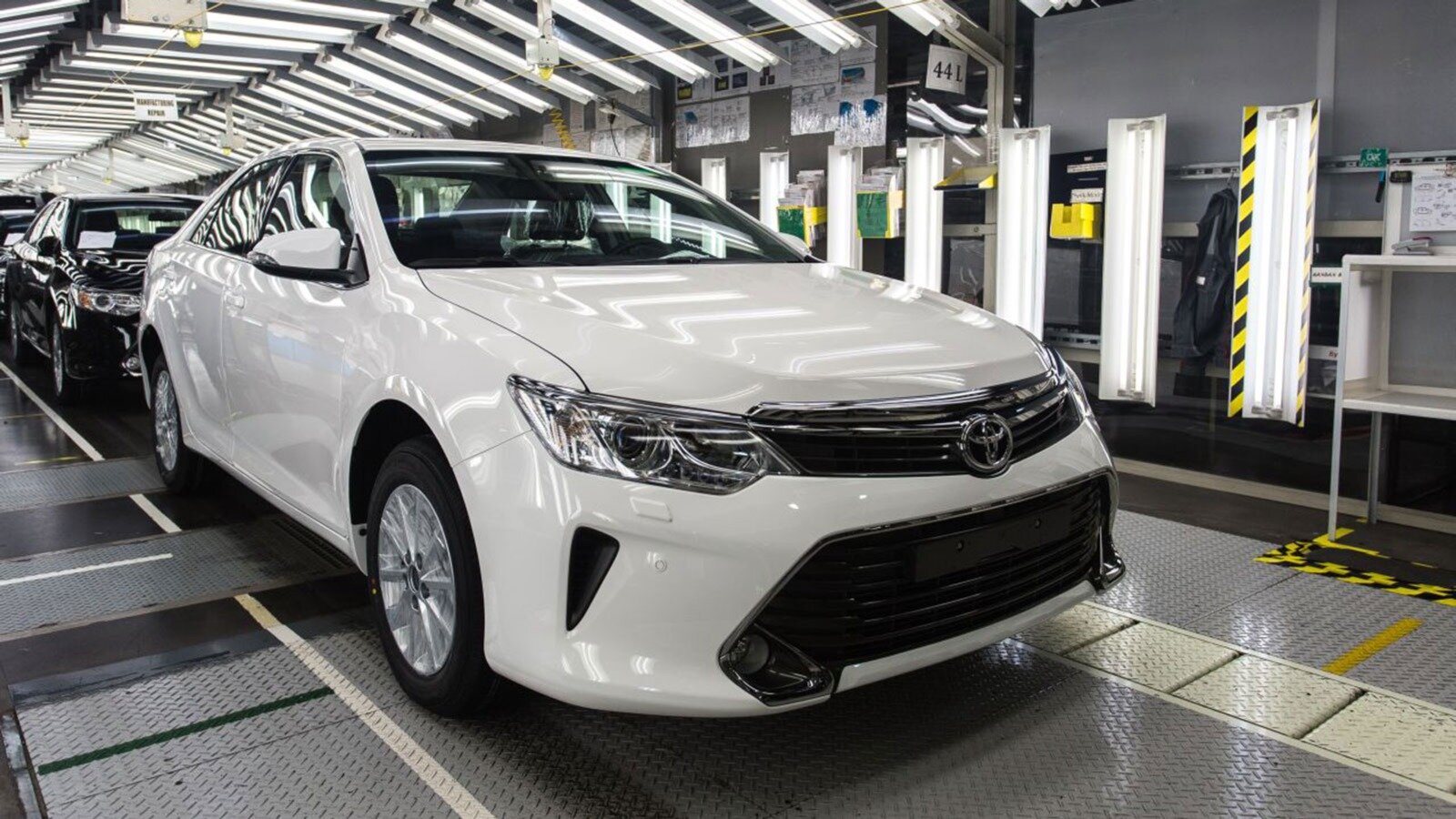 Российский завод Toyota завершил увольнение сотрудников
