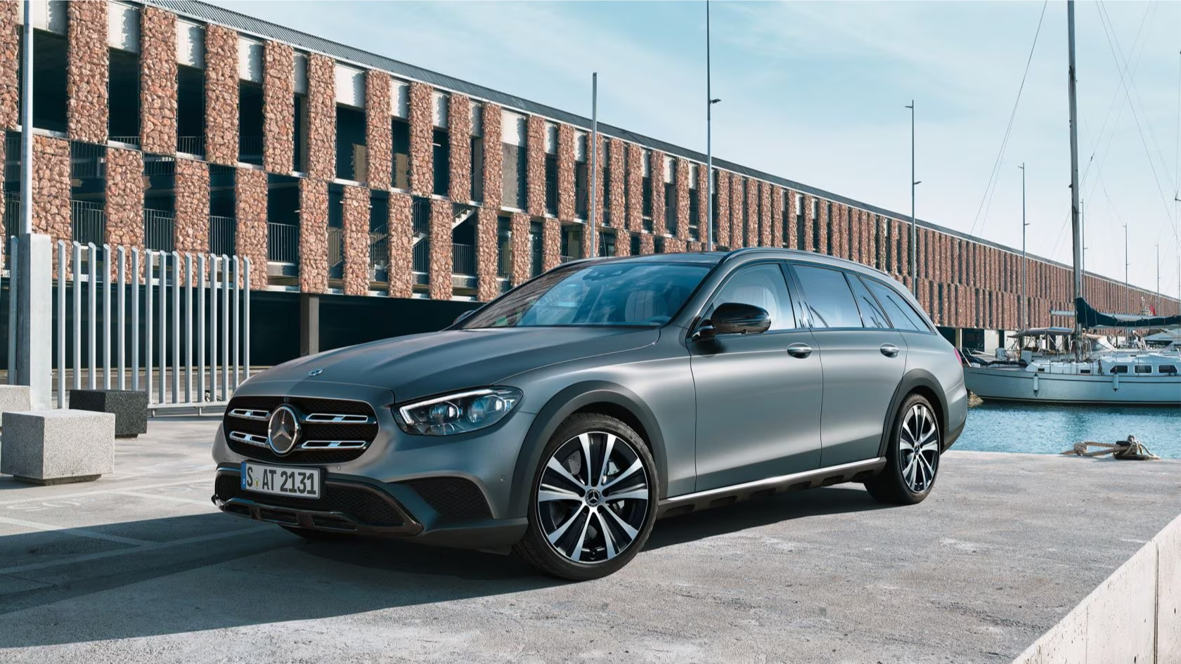 Новый Mercedes-Benz E-класса сохранит вседорожную версию