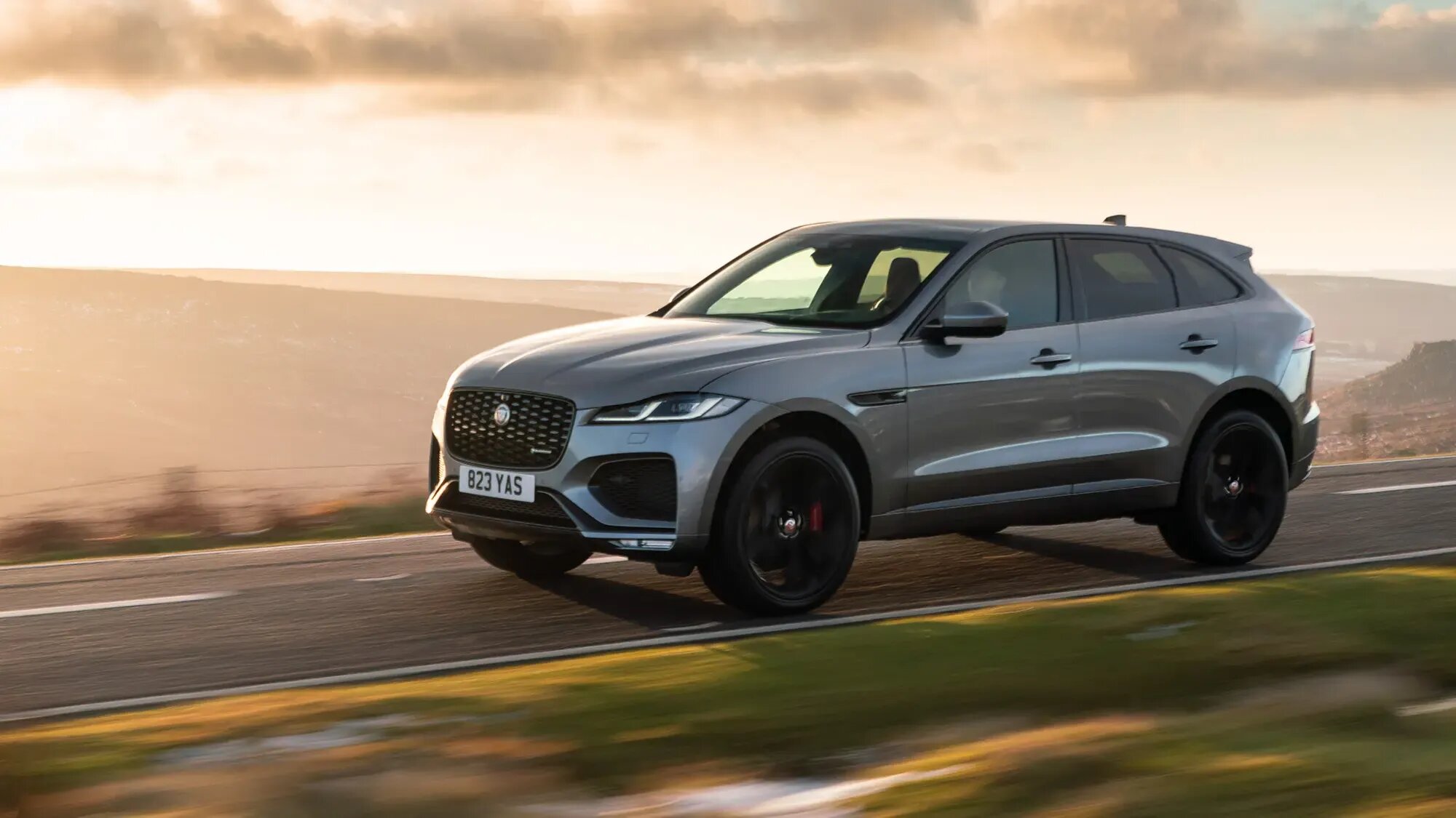 Дилеры Jaguar как минимум на год останутся без новых машин
