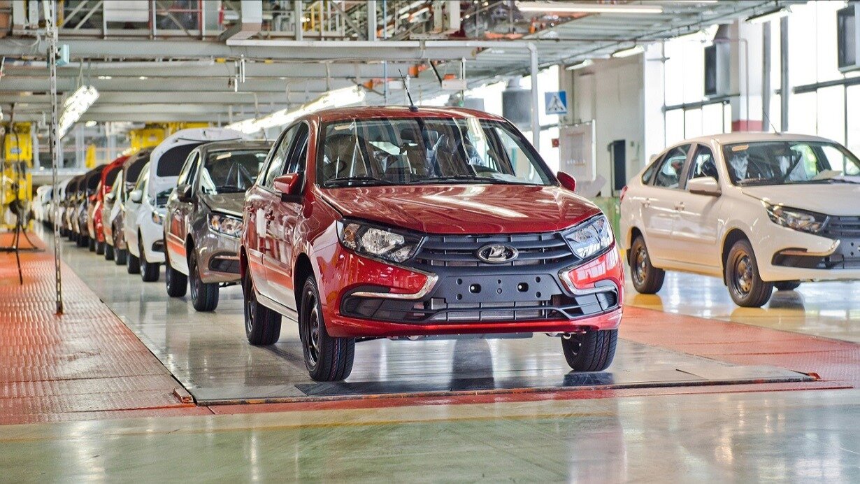 Выпуск Lada Granta с 16-клапанным мотором отложили до сентября