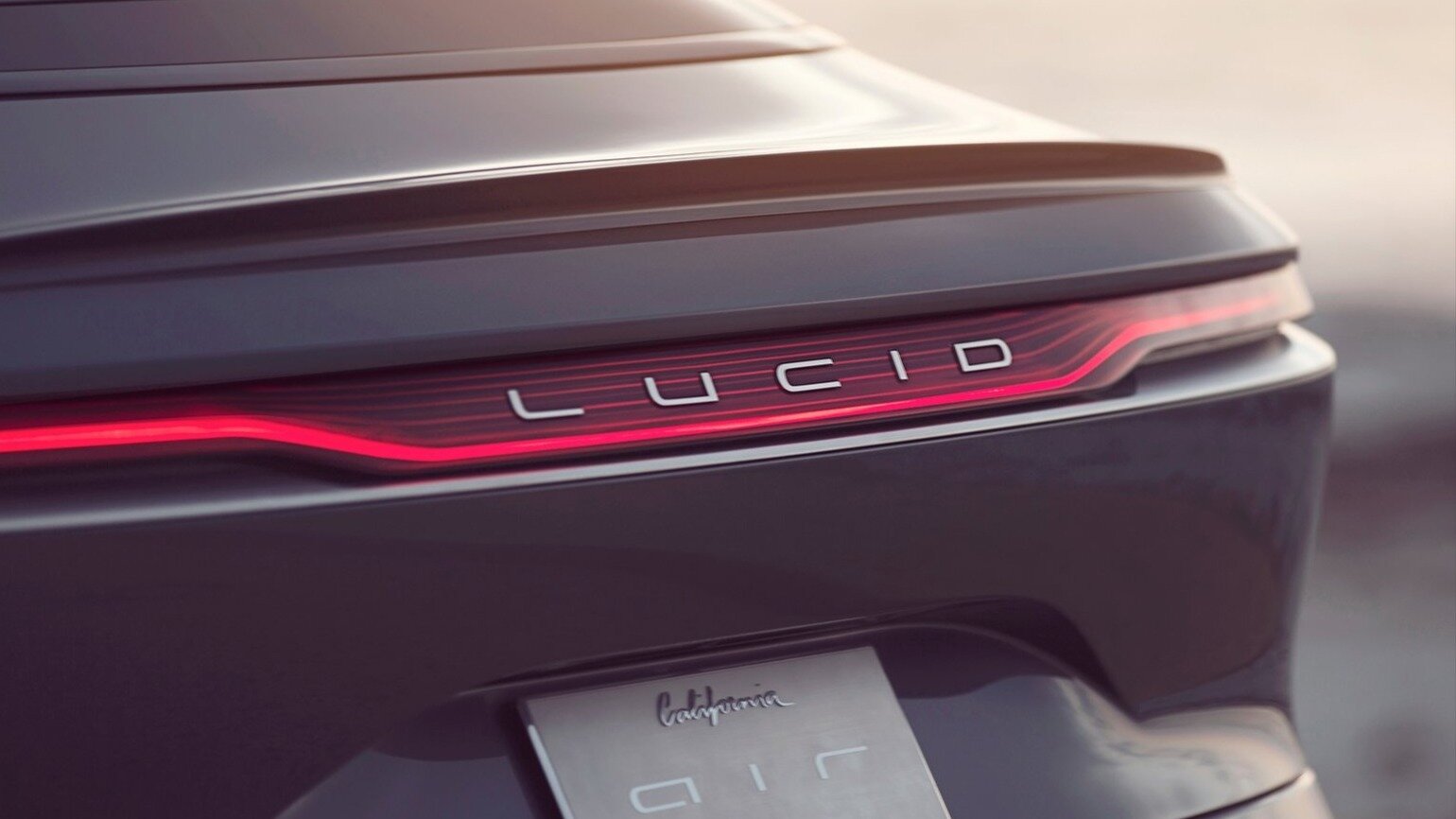 Lucid готовит конкурента Tesla Model Y