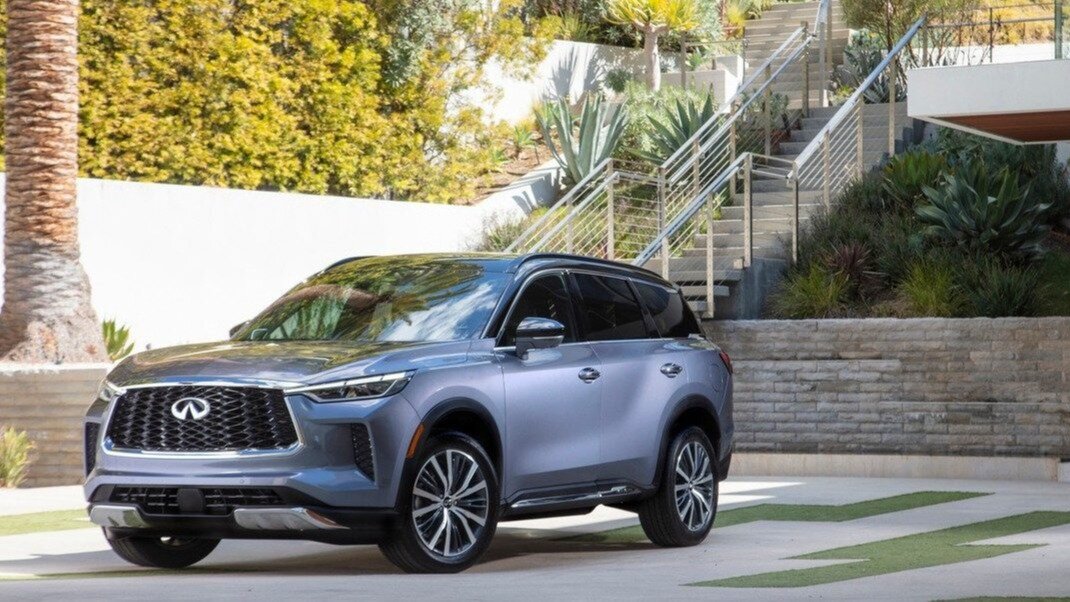 Стали известны сроки появления нового Infiniti QX60 в России