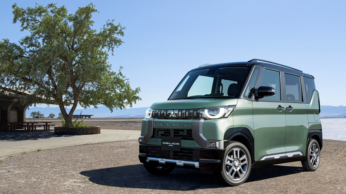 Mitsubishi превратила Delica в проходимый микровэн