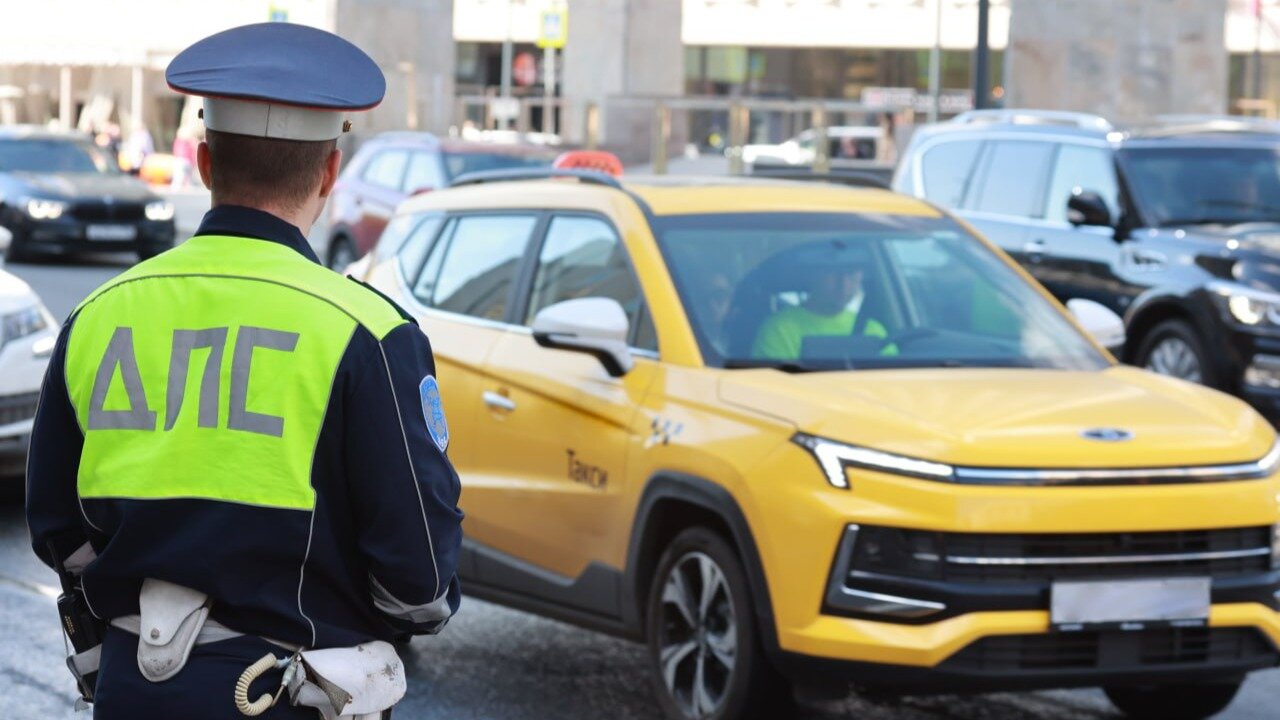 В Москве сократилось число ДТП с участием автомобилей такси