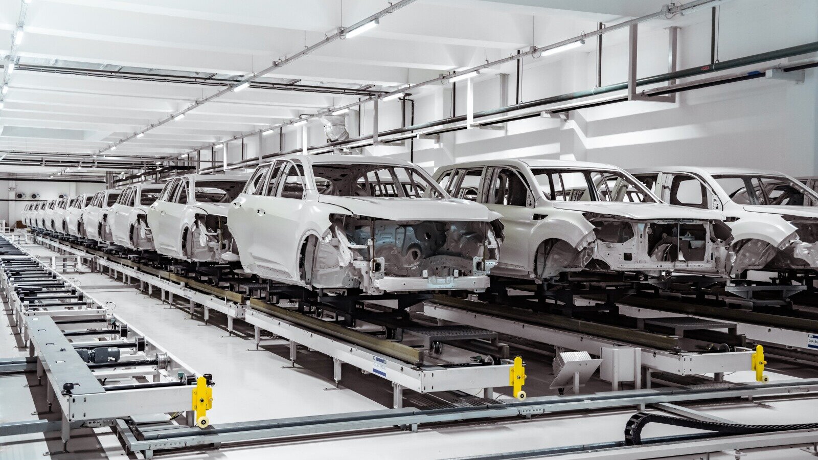 Цех штамповки завода Haval в РФ повысил мощность почти до тысячи деталей в час