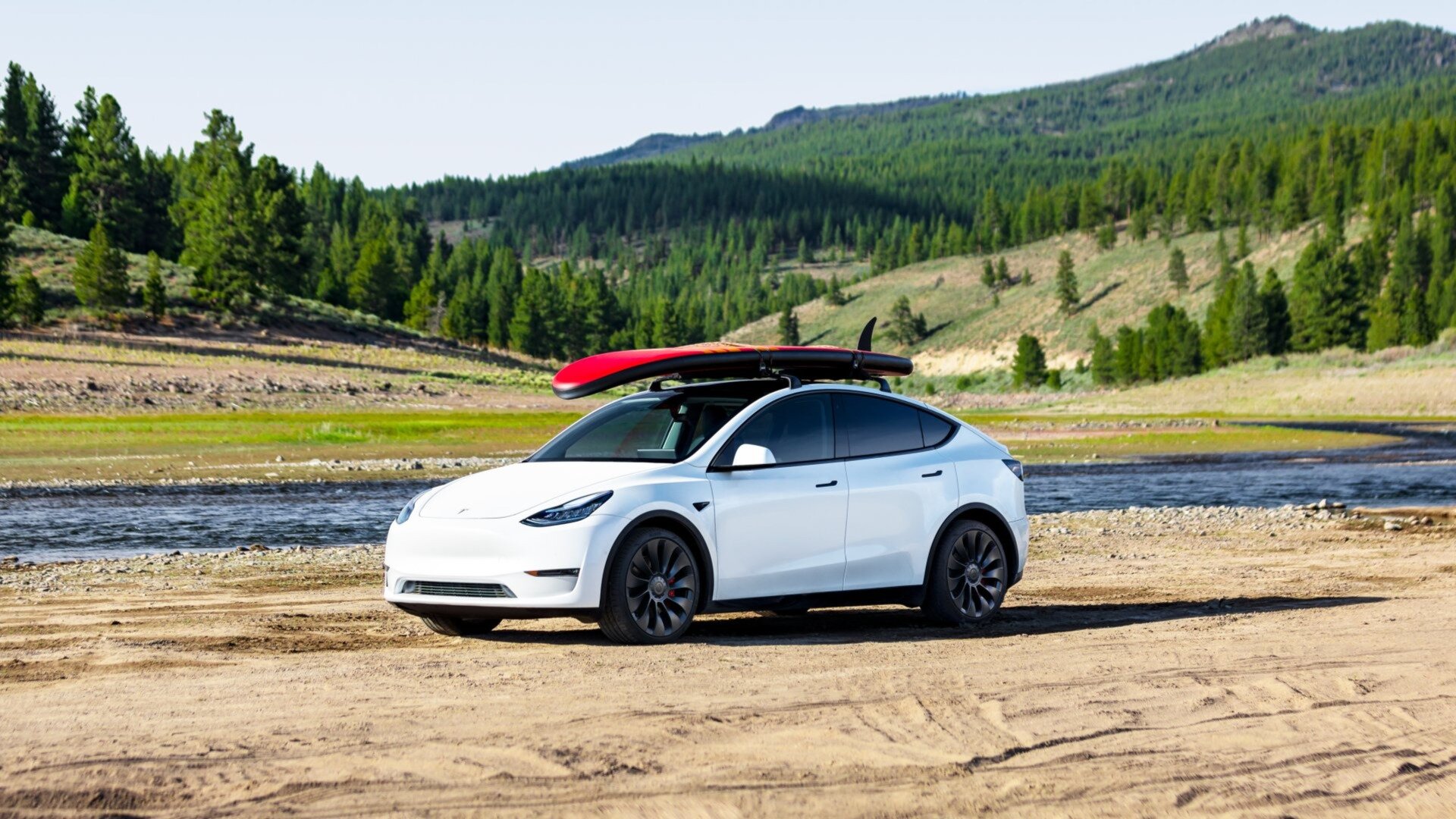 Tesla уже работает над обновлением кроссовера Model Y