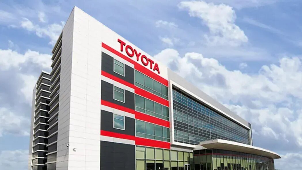 АвтоВАЗ не исключил интеграцию с петербуржским заводом Toyota