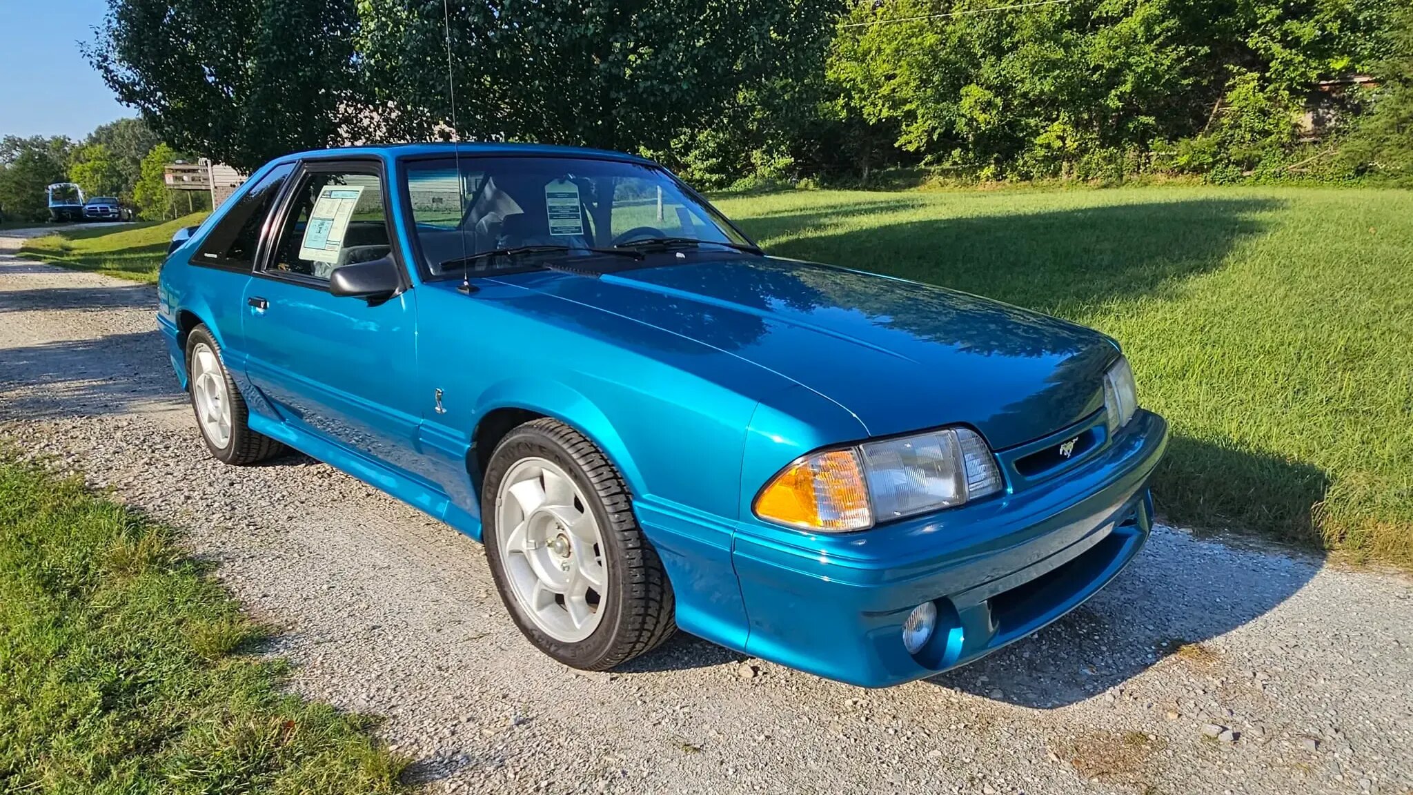 33-летний Ford Mustang ни разу не ездил: сейчас его продают 