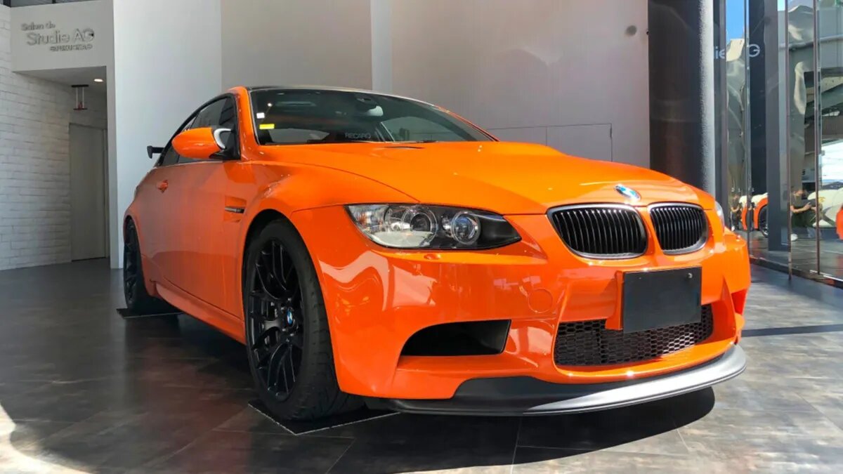 Очень редкий 14-летний BMW M3 продают на Авто.ру вдвое дороже нового