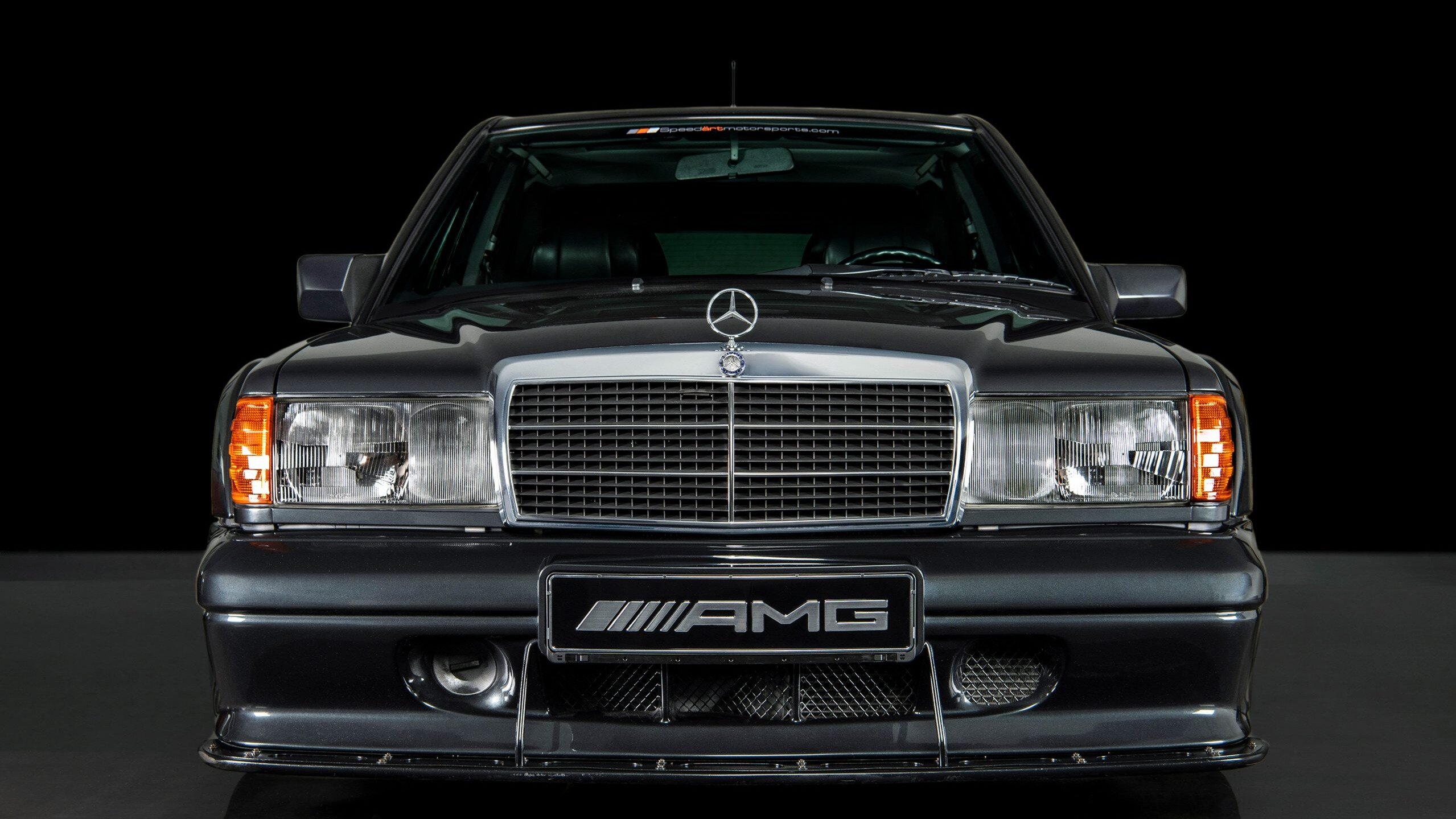 Редчайший суперседан Mercedes-Benz Evo II оценили дороже Ferrari