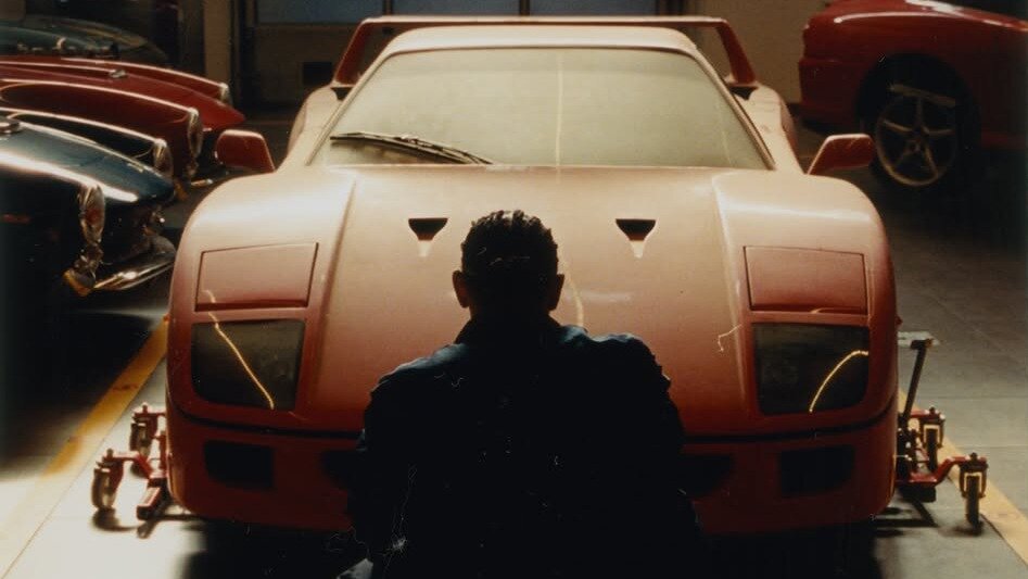 Льюис Хэмилтон нашёл в сарае Ferrari F40