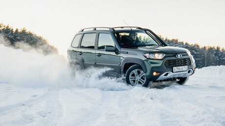 Карнавала не будет. Все плюсы и минусы Lada Niva Travel: подробный тест
