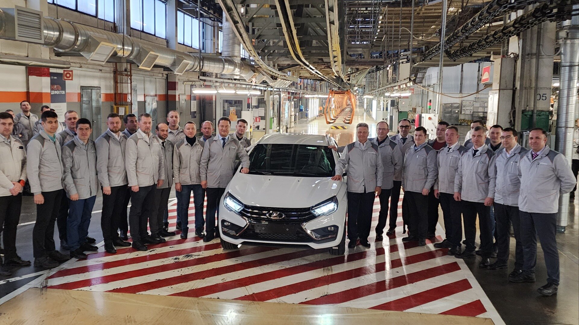 АвтоВАЗ просит перенести уплату утильсбора из-за миллиардных процентов по кредитам