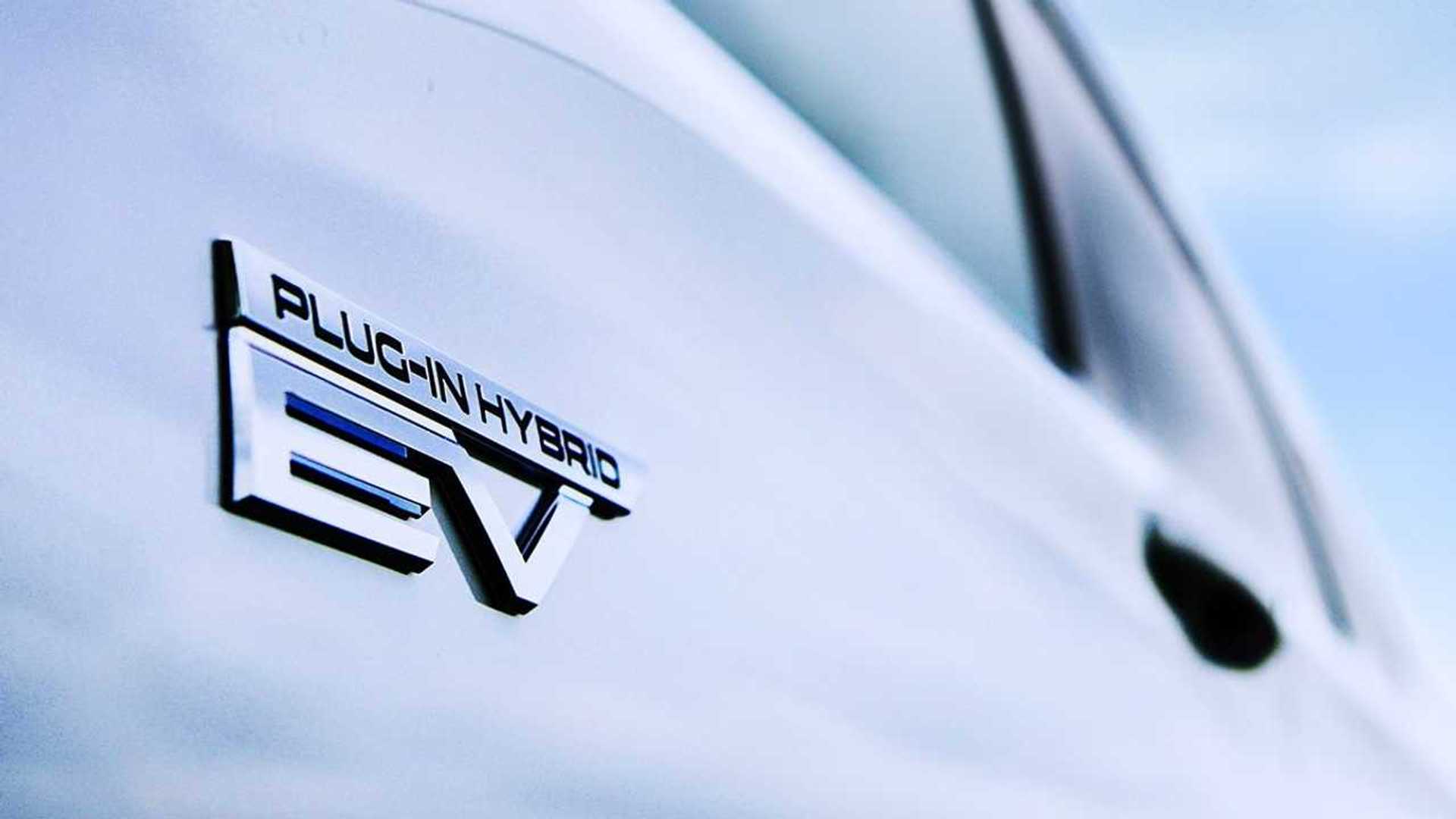 Показатели топливной эффективности и выбросов CO2 автомобилей оказались на 20% хуже, чем заявляют производители