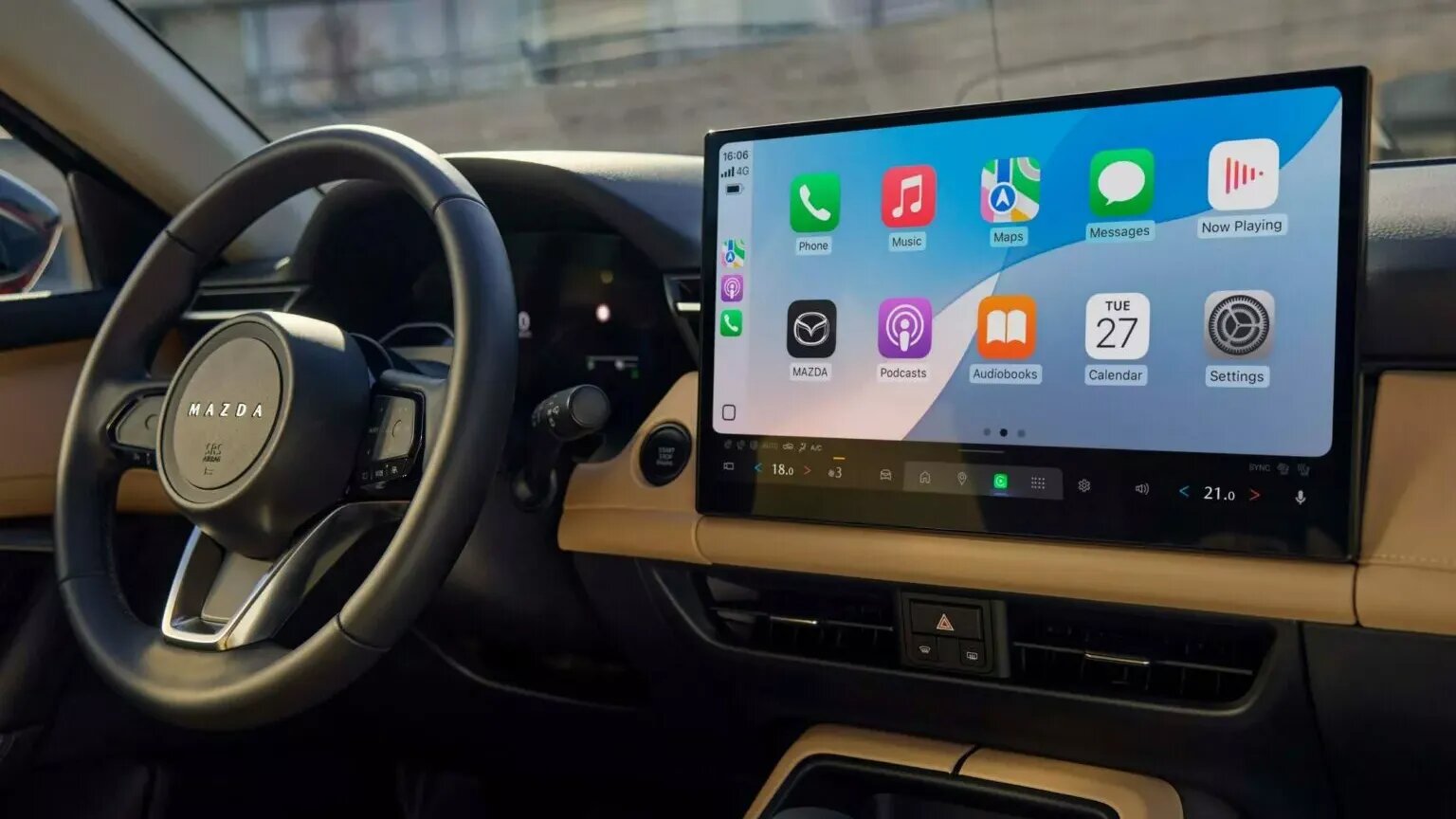 В Mazda объяснили, почему тачскрины лучше физических кнопок