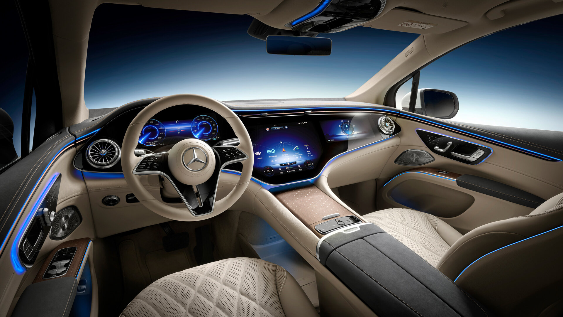 Рассекречен интерьер большого электрокроссовера Mercedes-Benz EQS