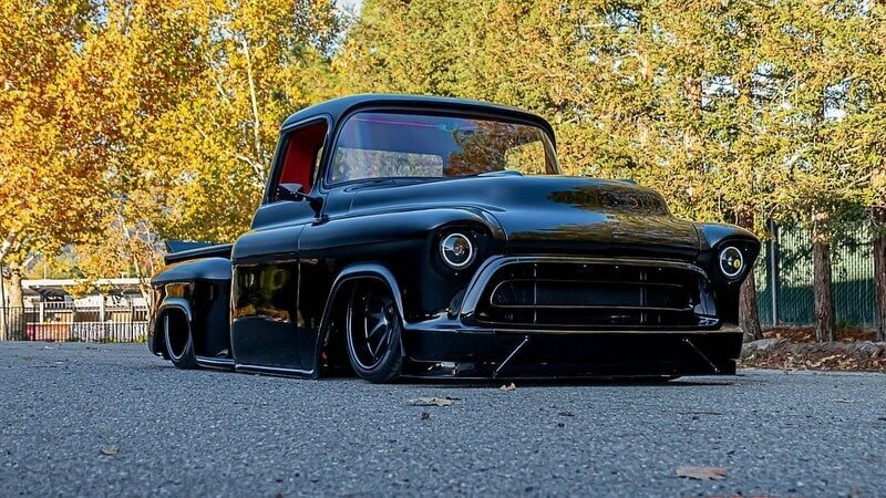 71-летний пикап Chevrolet стал «грузовым суперкаром»