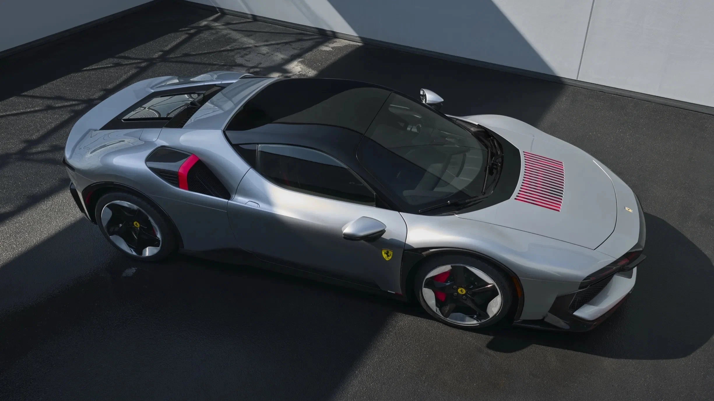 Представлен Ferrari CZ26 на базе SF90 Stradale: он собран в единственном экземпляре