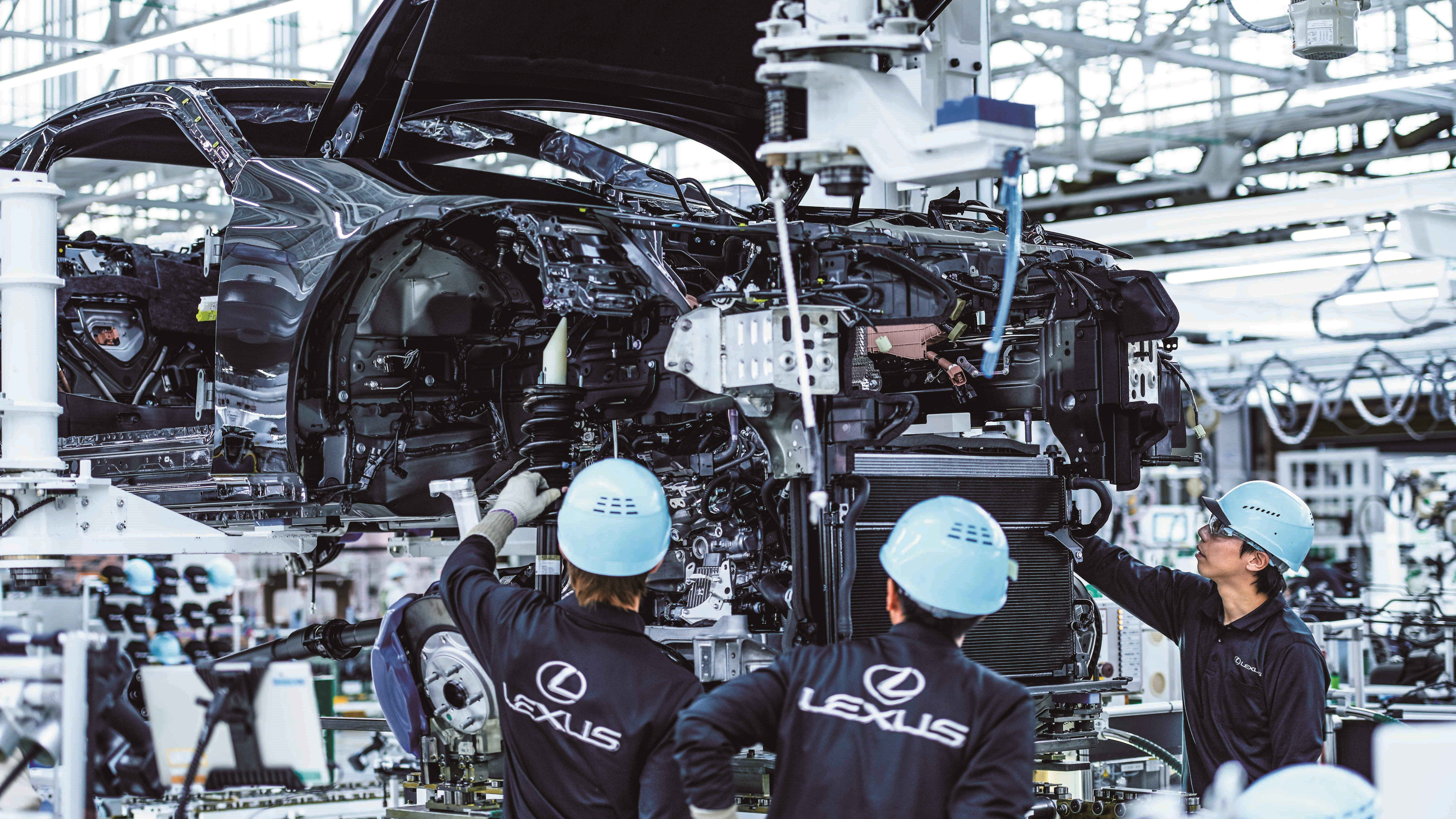 Toyota и Honda поставили производство на паузу из-за землетрясения в Японии
