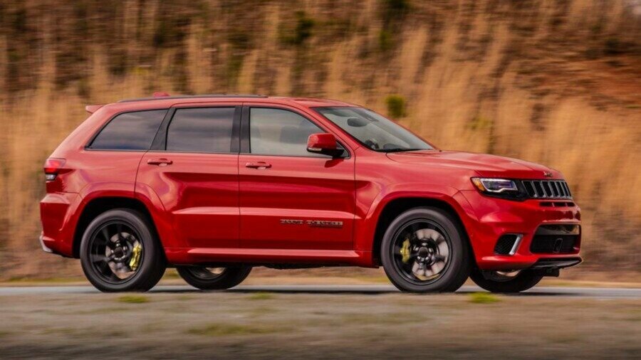 В России отозвали внедорожники Jeep Grand Cherokee
