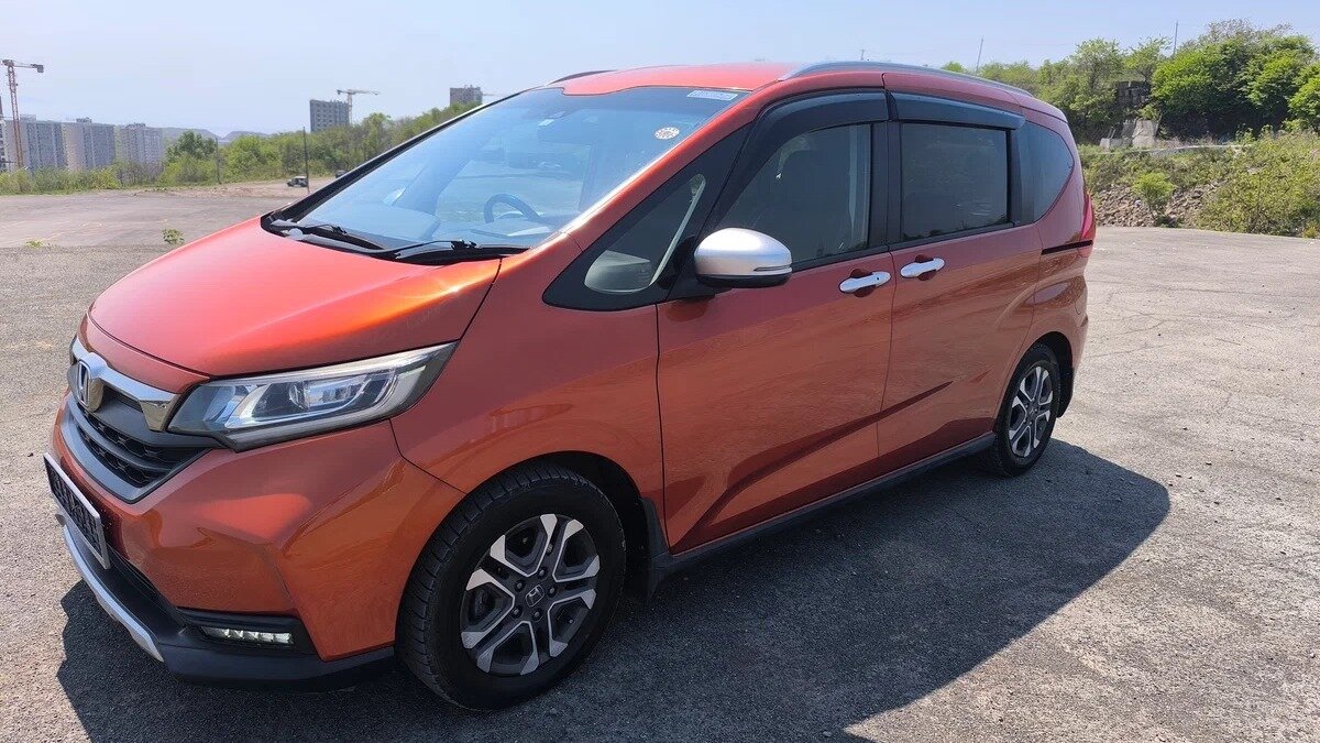 Импорт подержанных автомобилей из Японии в Россию вырос почти на треть