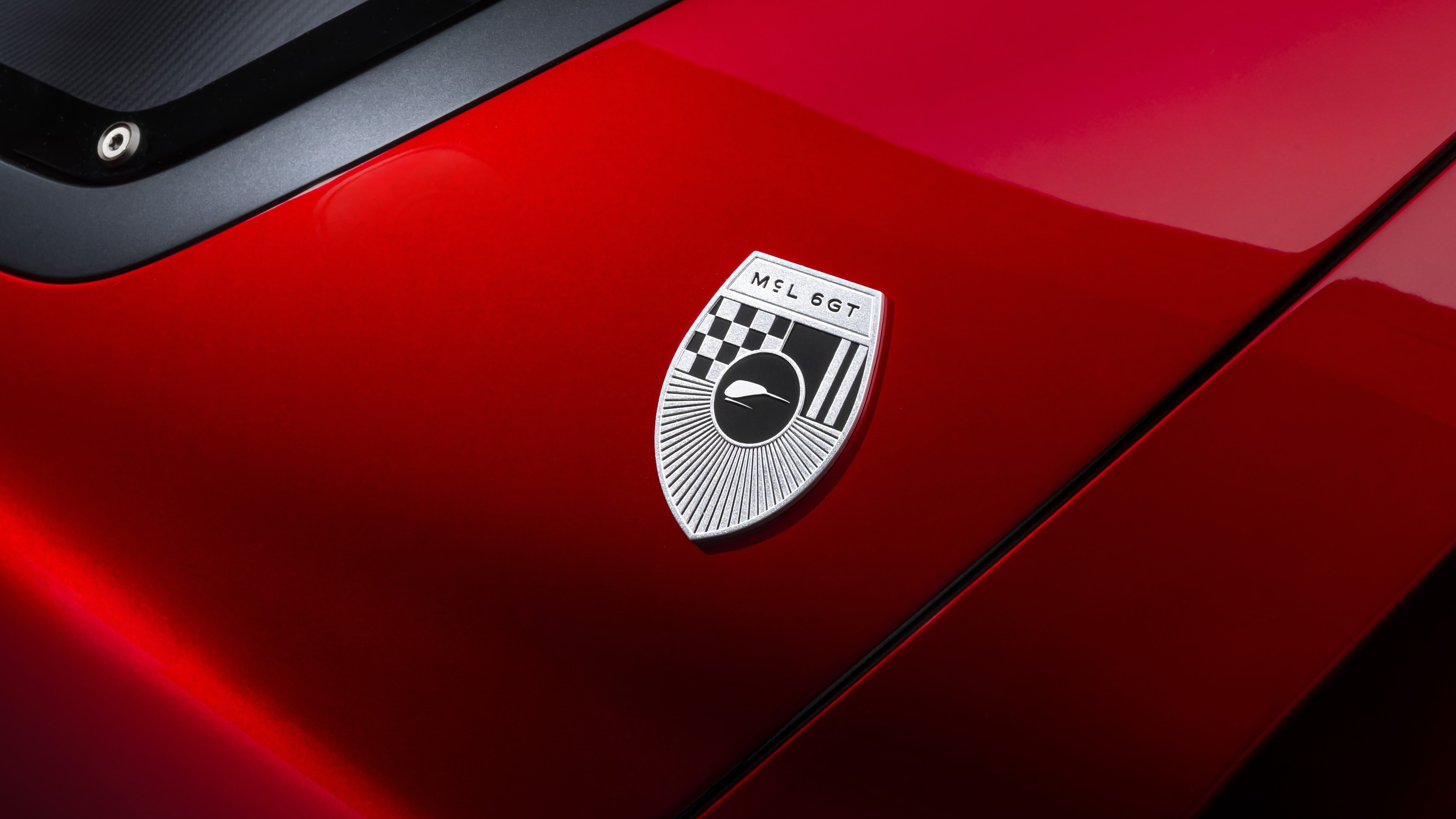 McLaren запатентовал два необычных названия для новых суперкаров