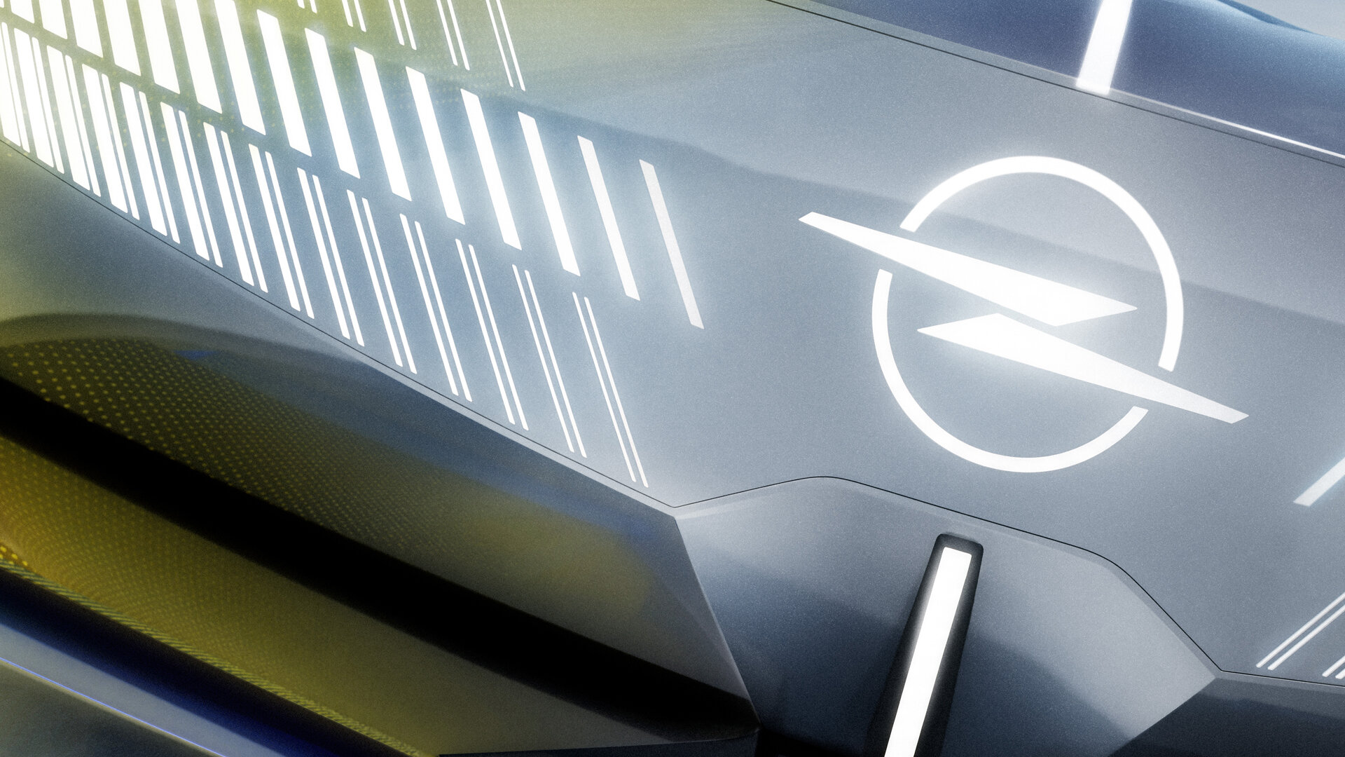 Появились первые изображения концептуального универсала Opel STX