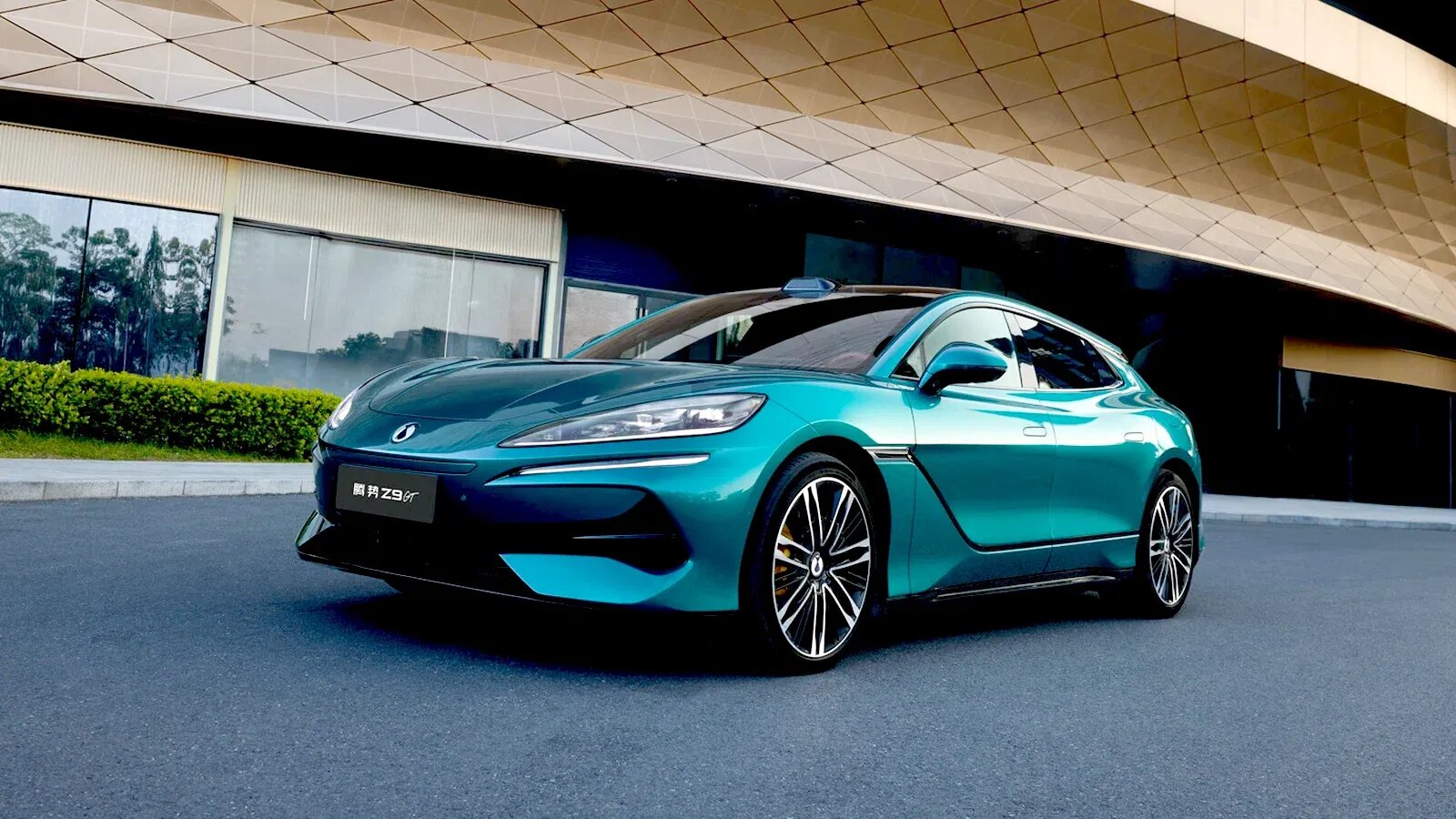 Denza Z9 GT научилась защищать пассажиров от укачивания