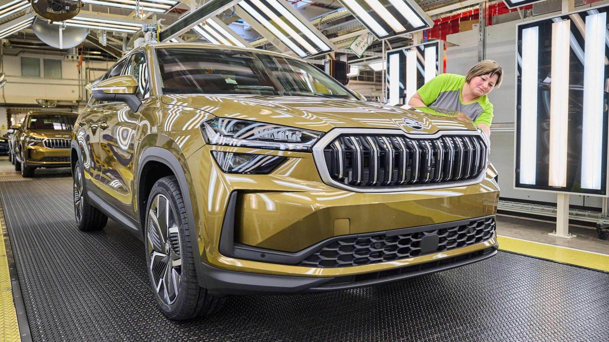 Skoda заморозит зарплаты до 2030 года вслед за Volkswagen