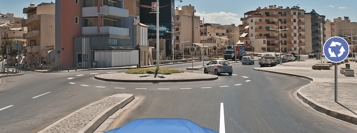 Обязаны ли Вы включить указатели правого поворота перед въездом на этот перекресток?