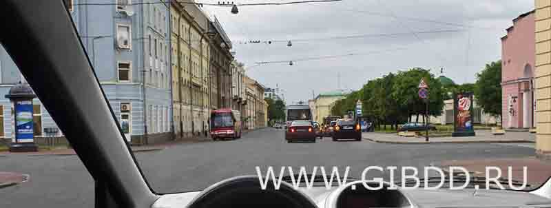 Разрешено ли Вам выехать на перекресток, за которым образовался затор?