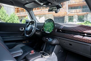 MINI представила фирменные аксессуары John Cooper Works - фото 19 от автора Аксель-Моторс MINI Север в Бортжурнале
