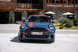 MINI представила фирменные аксессуары John Cooper Works - фото 15 от автора Аксель-Моторс MINI Север в Бортжурнале