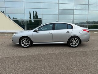 Renault Latitude - 7 от автора Привет в Бортжурнале
