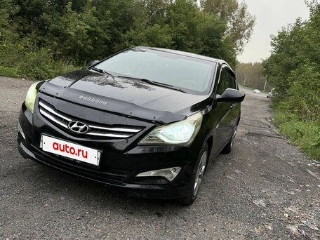 2016 Hyundai Solaris I Рестайлинг, чёрный, 780000 рублей, вид 2