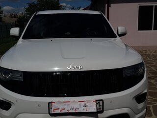 2013 Jeep Grand Cherokee IV (WK2) Рестайлинг, белый, 2600000 рублей, вид 1