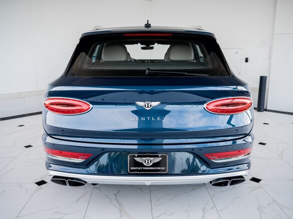 2022 Bentley Bentayga I Рестайлинг, синий, 24440868 рублей - вид 2