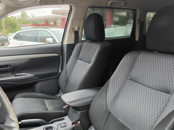 2013 Mitsubishi Outlander III, чёрный - вид 7