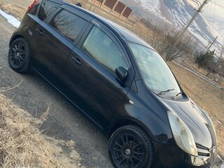 2005 Nissan Note I, чёрный, 270000 рублей, вид 4